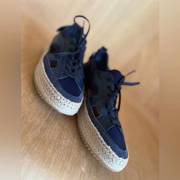 Pajar Navy Espadrilles ~ Size 7.5 - Picture 8 of 8
